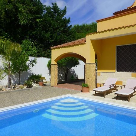 Villa Suzannah Lendinuso Εξωτερικό φωτογραφία