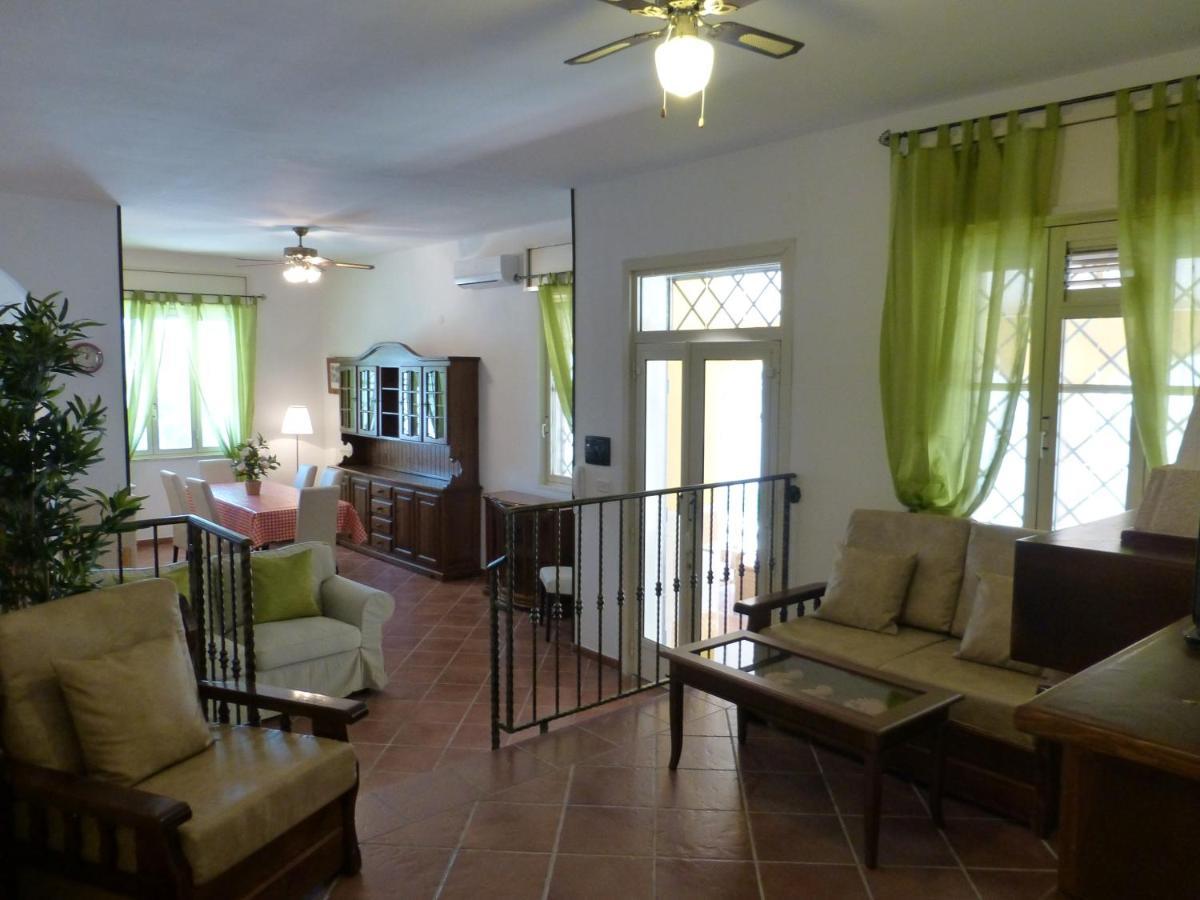 Villa Suzannah Lendinuso Εξωτερικό φωτογραφία